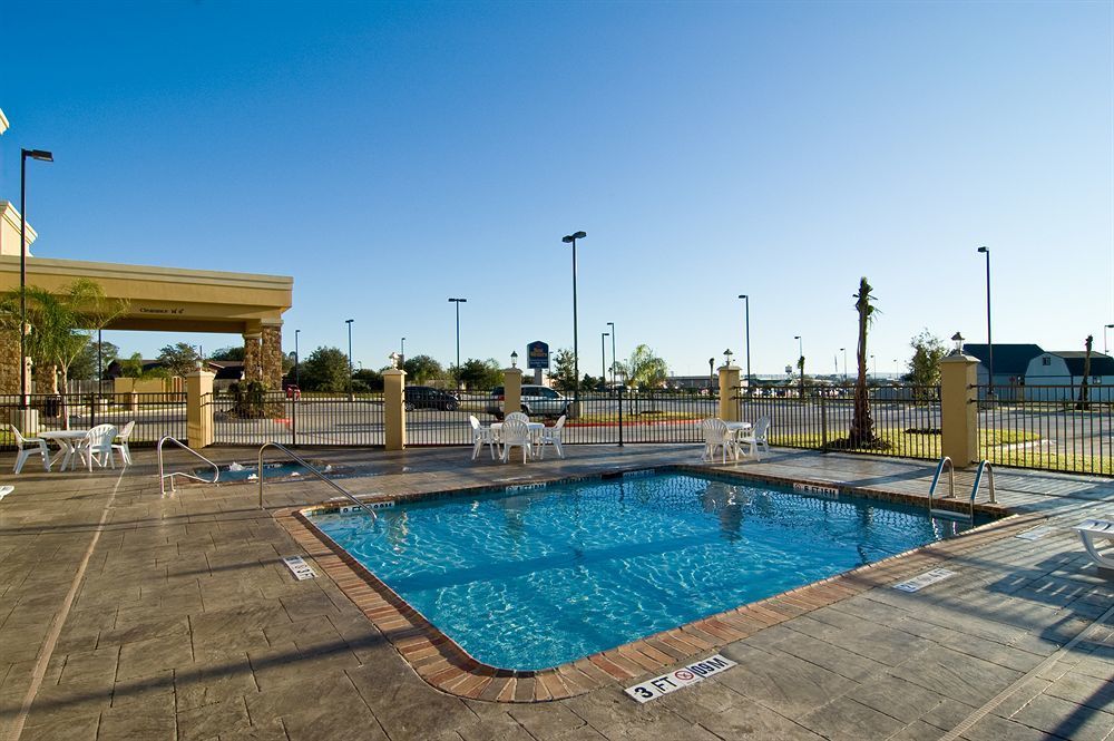 Best Western Bastrop Pines Inn Exterior photo