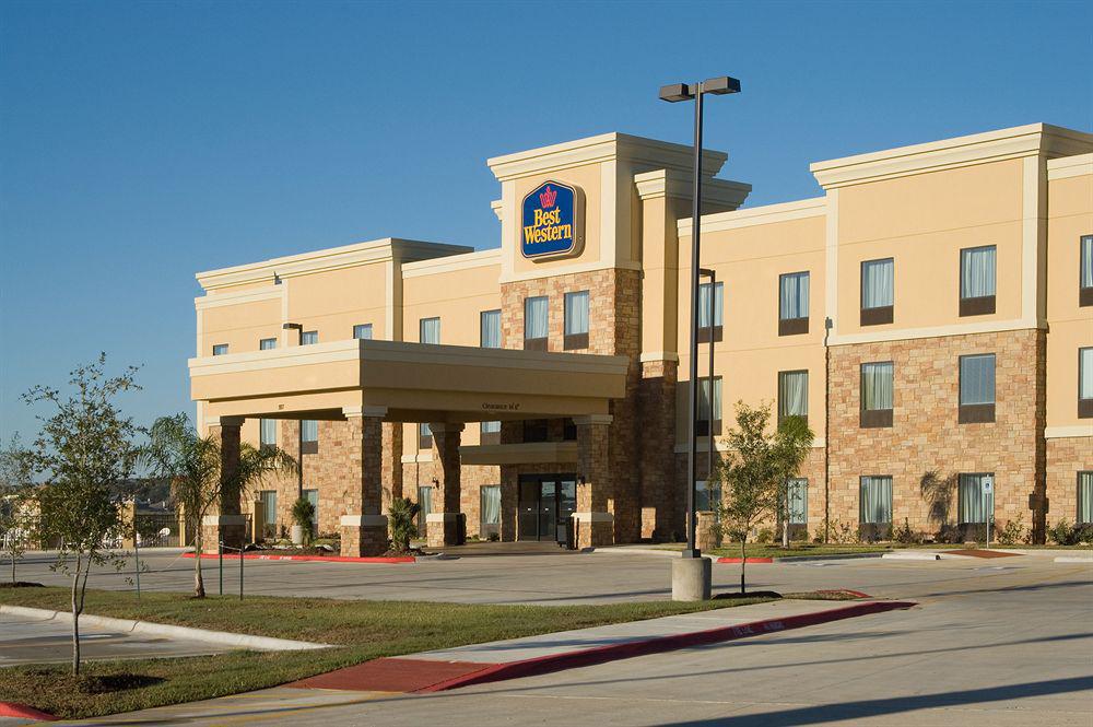 Best Western Bastrop Pines Inn Exterior photo